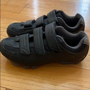 Series Spin Shoes with SPD Clips 5.5